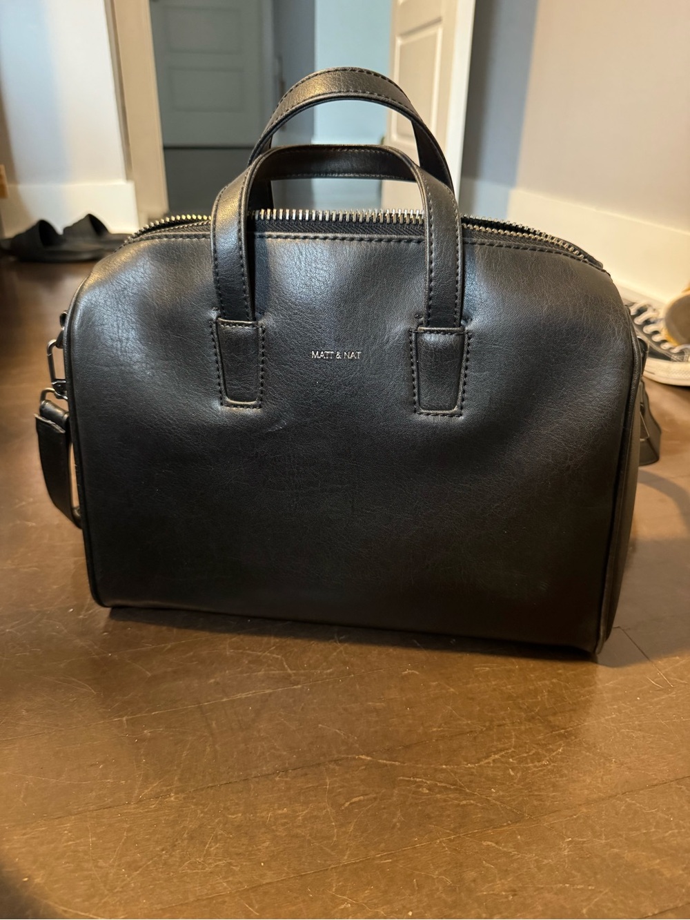 Matt & Nat Black Vegan Leather Men’s Carryall Satchel